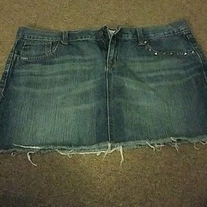 Old Navy Skirts - Old navy jean skirt. Old Navy Skirts - Old navy jean skirt.